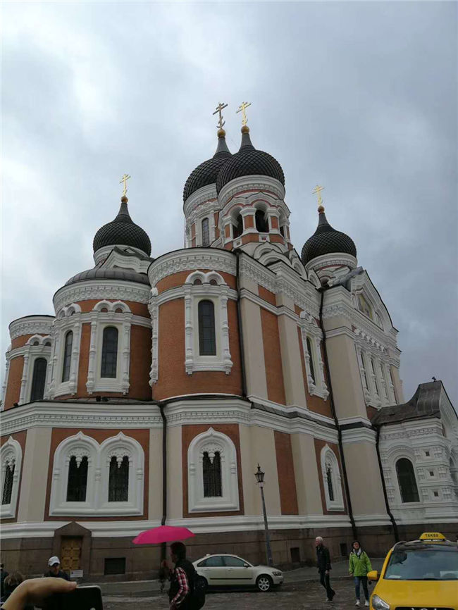 北歐+俄羅斯14日游集錦 愛(ài)沙尼亞市政廳、東正教堂、中世紀(jì)古城墻